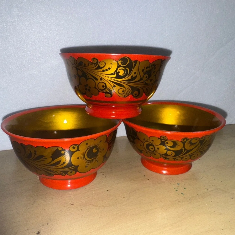 3 Vintage Russian Khokhloma Hand-Painted Black Red & Gold Lacquered Wooden Bowls